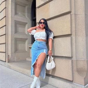 Forever 21 Blue Denim skirt